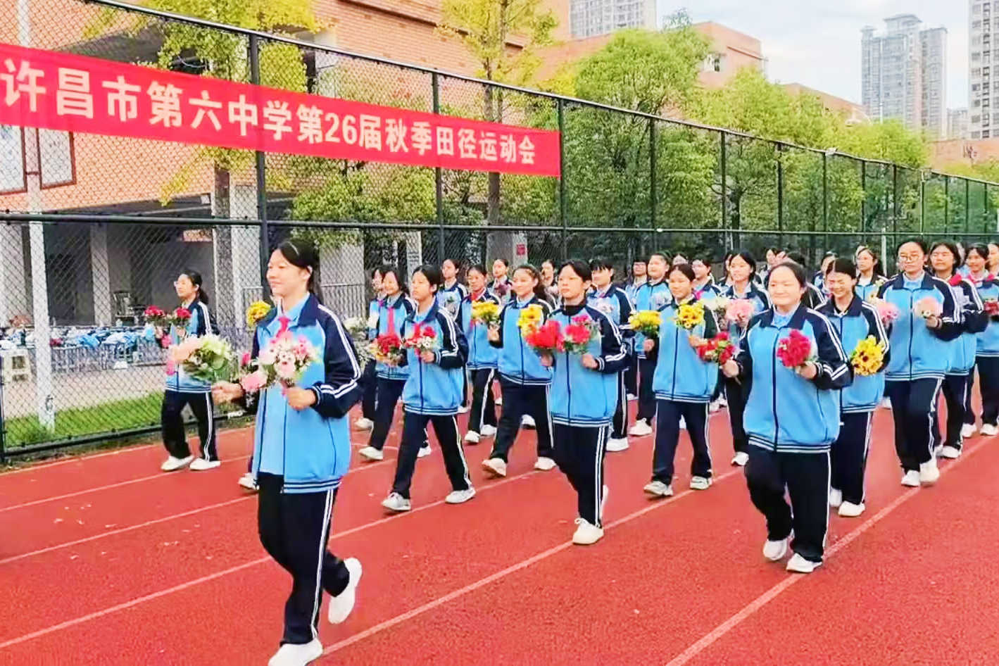 田径运动会.jpg